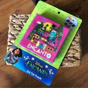 Disney's Encanto: 5pk Tub Treads